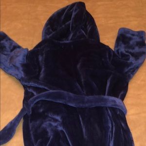 Pottery Barn Kids Pajamas - Pottery Barn Kids Robe size 4-6 like new Pottery Barn Kids Pajamas - Pottery Barn Kids Robe size 4-6 like new